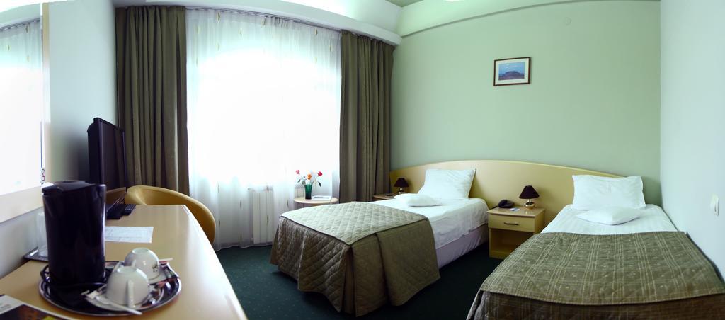 Eurohotel بايا ماري المظهر الخارجي الصورة